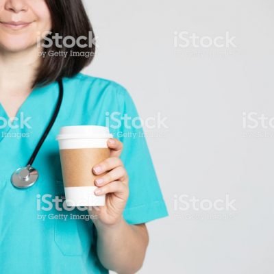 의사 의료진 커피 음료