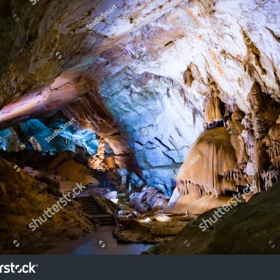 동굴 인공동굴 관광지 어두움