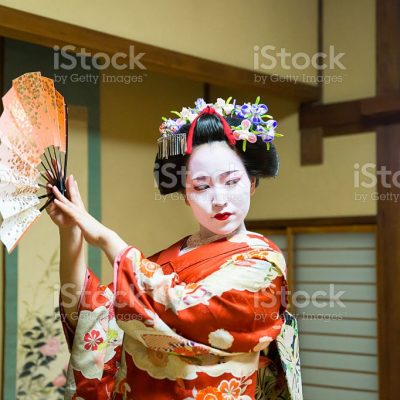 일본, 춤, 요정, 오이란, 게이샤, 기모노, 유곽, 기생, 마이코, 최윤식