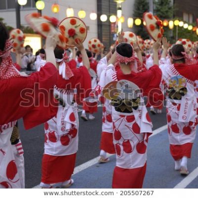 전통복 의상 옷 의류 행사 축제 퍼레이드 일본