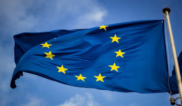 eu 국기 유럽연합 탄소중립