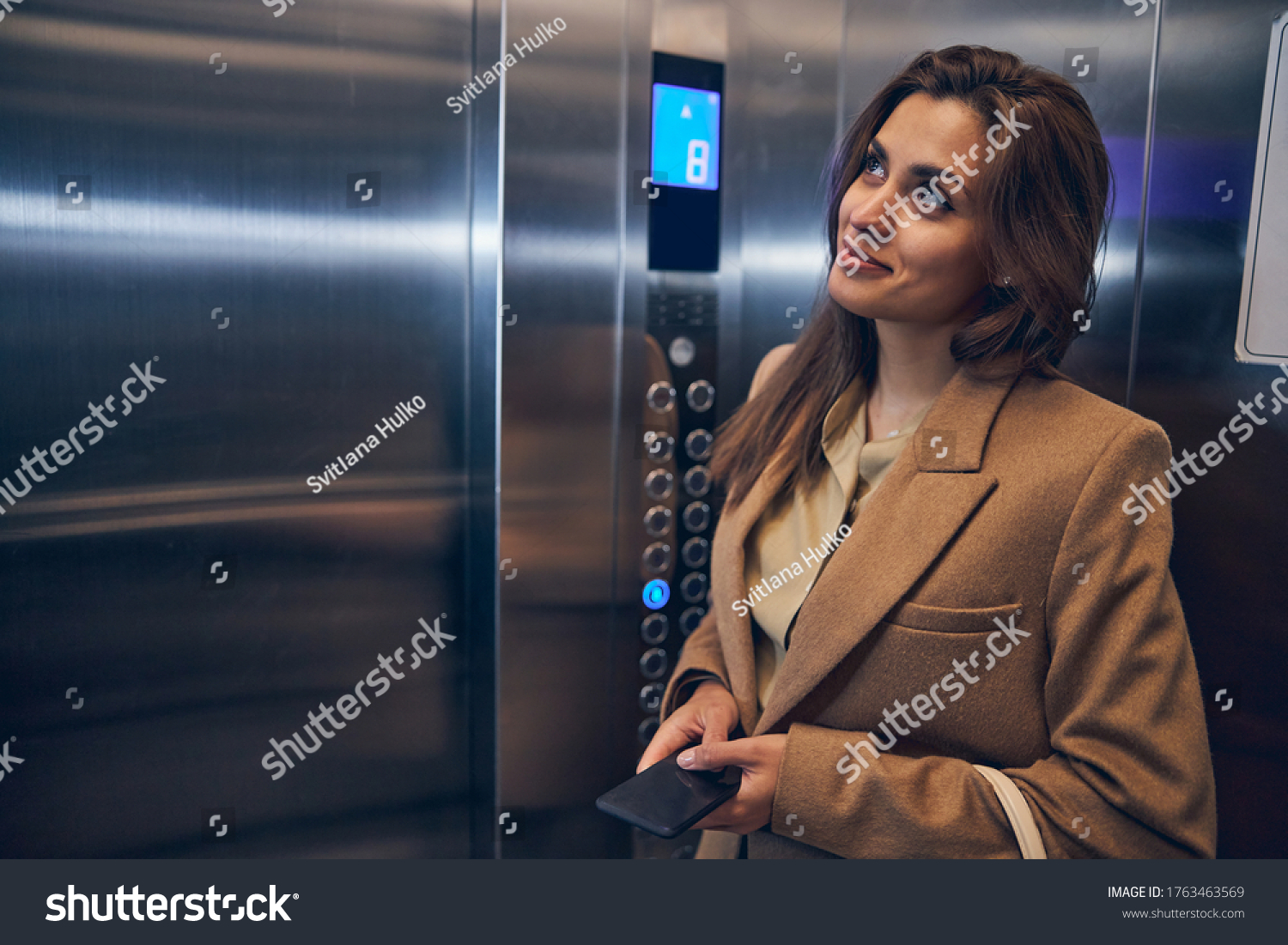 elevator 엘레베이터 엘리베이터