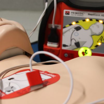 AED 심폐소생술 자동심장충격기 제세동기 응급처치